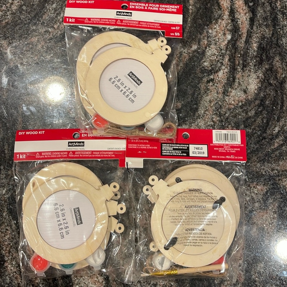 ArtMinds DIY Wood Ornament Kit ornament frame 3 sets of 4